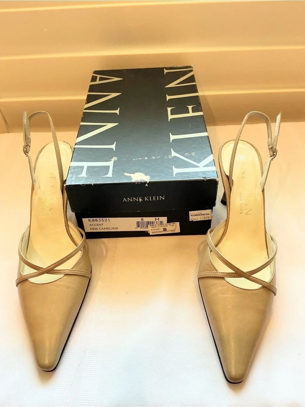 Vintage Anne Klein Pointed-toe Slingback Heels Tan Leather made in Italy size 8M